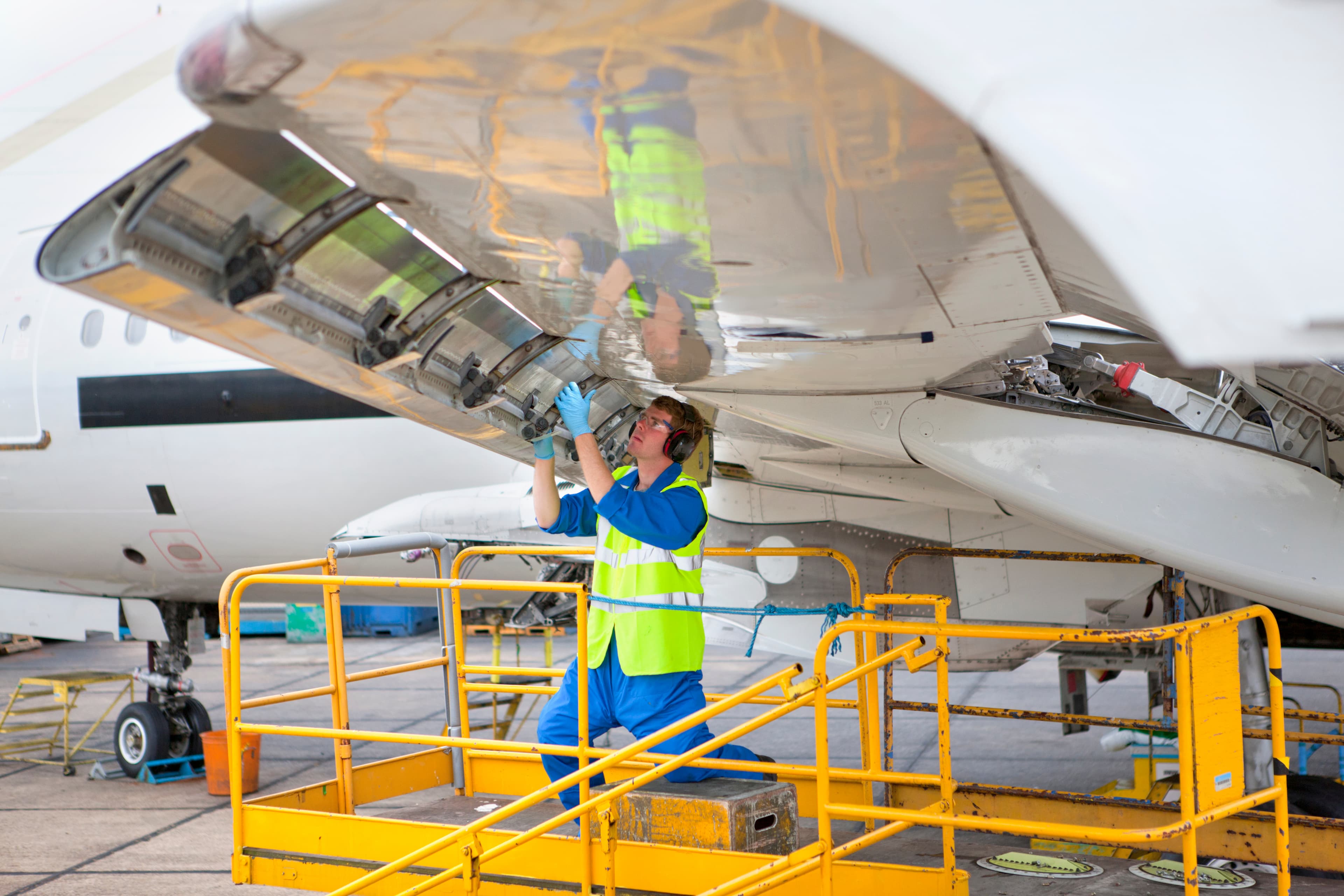 Aircraft maintenance inspection